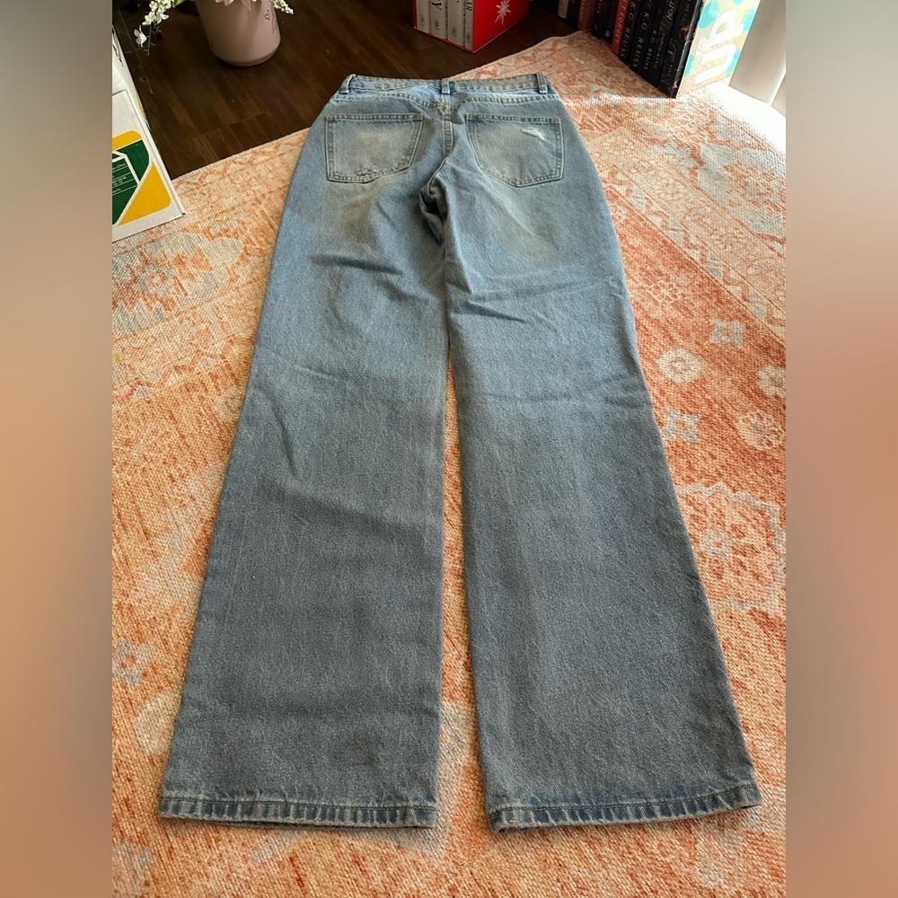 Edikted Lori Ripped High Waist Wide Leg Jeans light wash size small - Picture 9 of 9